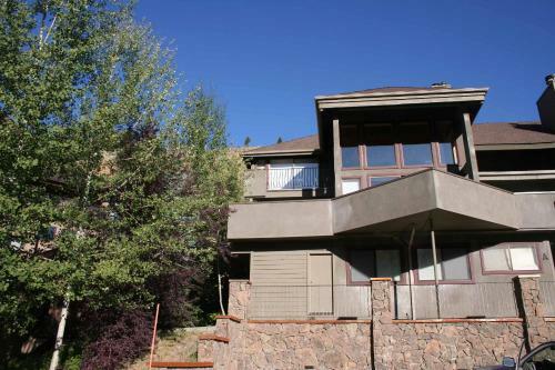 Sage Road Duplex Beautiful Views In Warm Springs