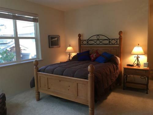 Sun Valley Town Home 215a