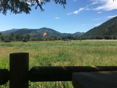 Sun Valley Condo 131