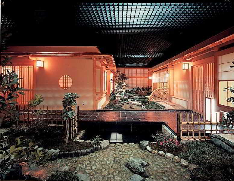 Nagoya Crown Hotel