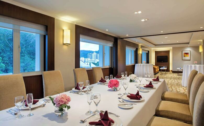 Radisson Hotel Brunei Darussalam