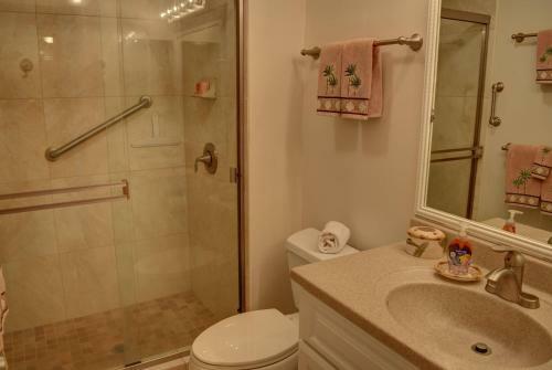 Menehune Shores 402