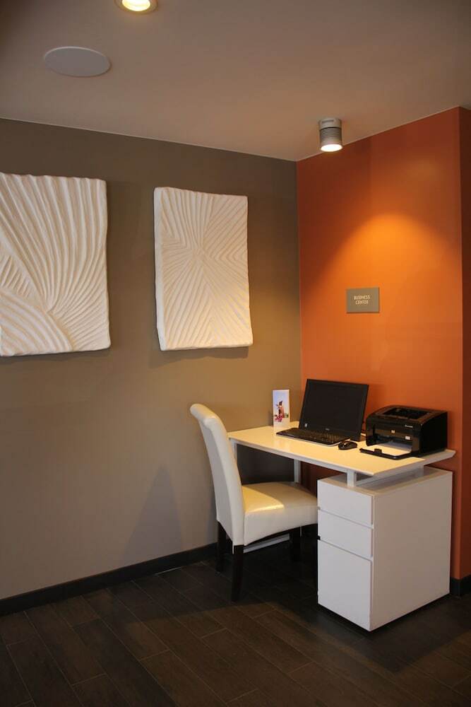 Hotel Comfort Inn