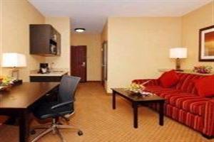 Hotel Comfort Suites Ontario Airport