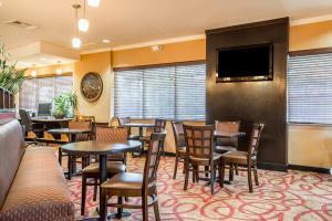 Hotel Comfort Suites Ontario Airport