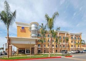 Hotel Comfort Suites Ontario Airport