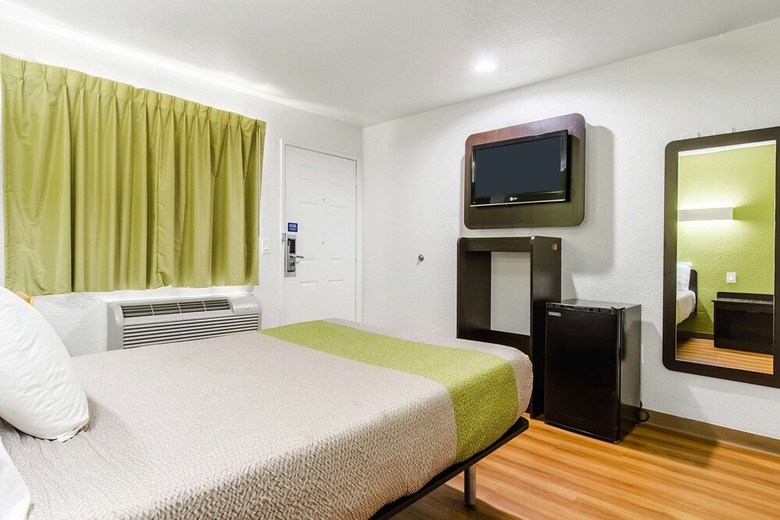 Hotel Motel 6 Ontario Airport
