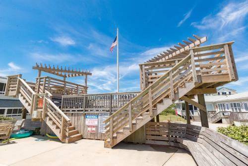 Beach Realty Saltaire #3