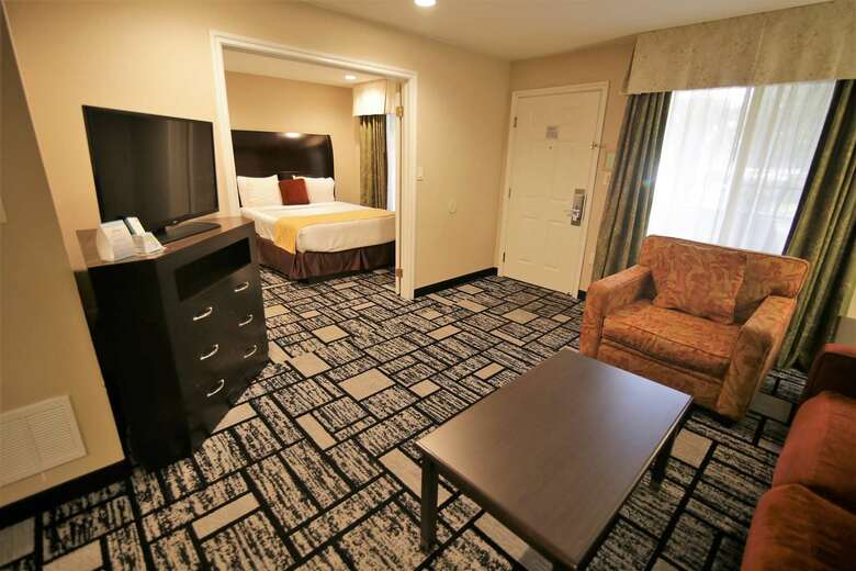 Hotel Best Western Meridian Inn & Suites