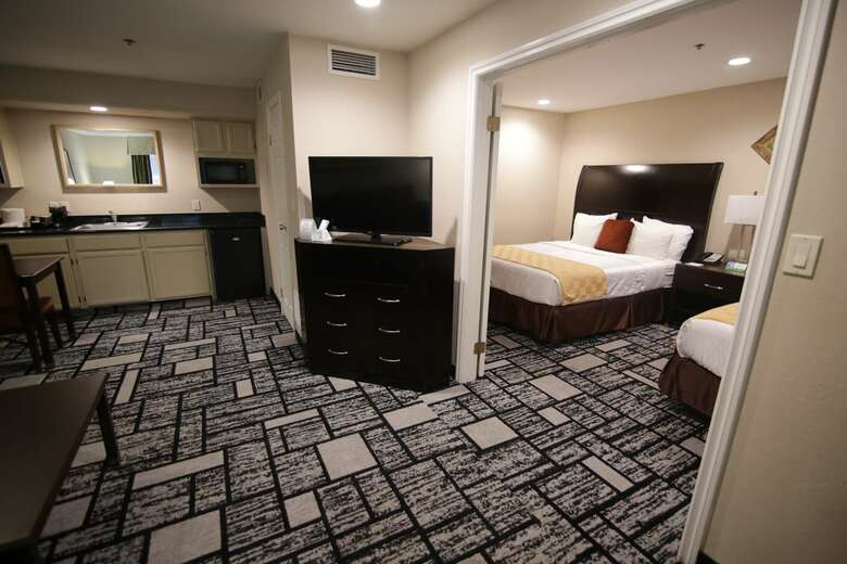 Hotel Best Western Meridian Inn & Suites