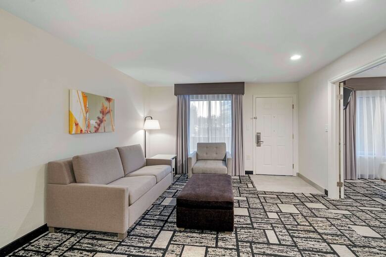 Hotel Best Western Meridian Inn & Suites