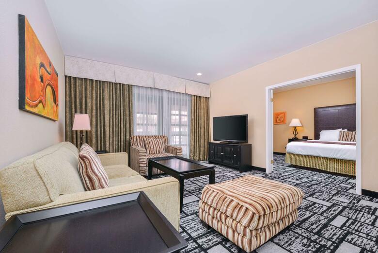 Hotel Best Western Meridian Inn & Suites