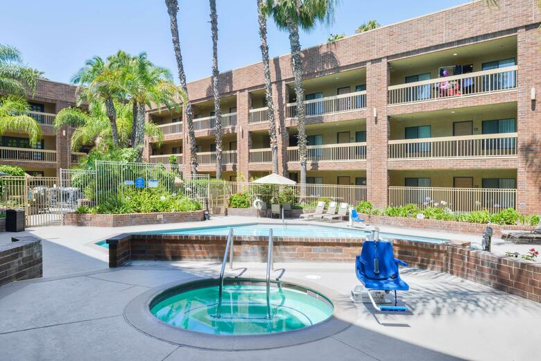 Hotel Best Western Meridian Inn & Suites
