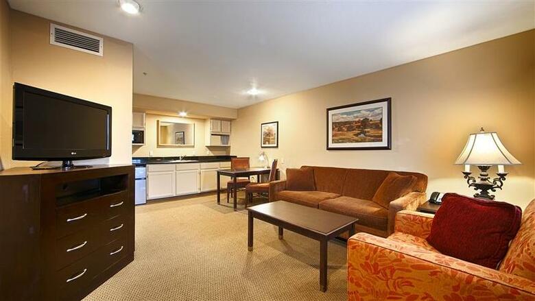 Hotel Best Western Meridian Inn & Suites