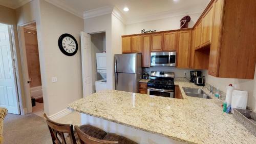 1 Bedroom Condominium In La Quinta, Ca (#clr103)