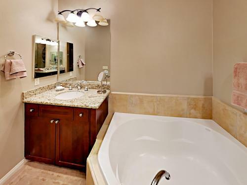 Apartamento Gated Legacy Villa Condo Condo