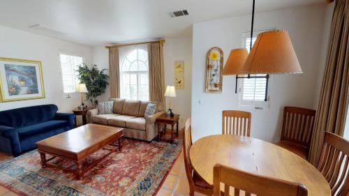 1 Bedroom Villa In La Quinta, Ca (#sv108)