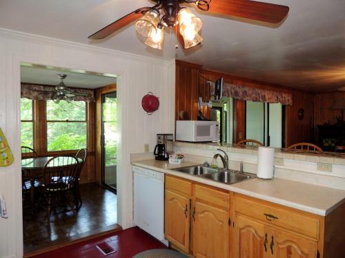 Water's Edge Home