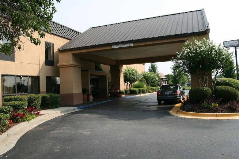 Hotel Hampton Inn Perry
