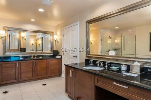 Apartamento Fallon Luxury Rentals At The Signature