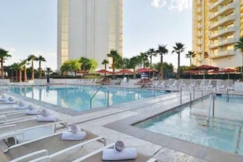 Apartamento Fallon Luxury Rentals At The Signature