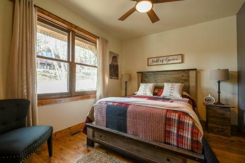 Lazy Bear Lodge