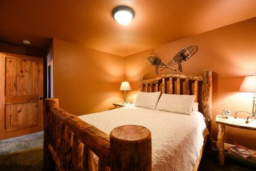 Slingshot Lodge
