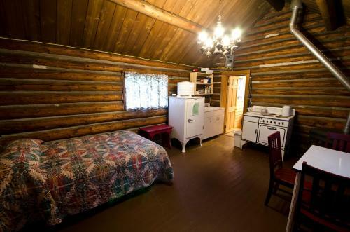 Pioneer Cabin