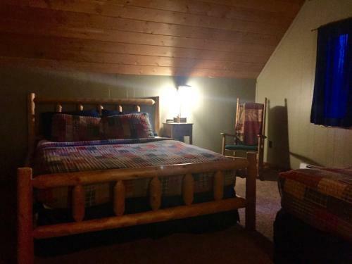 Pinecone Cabin