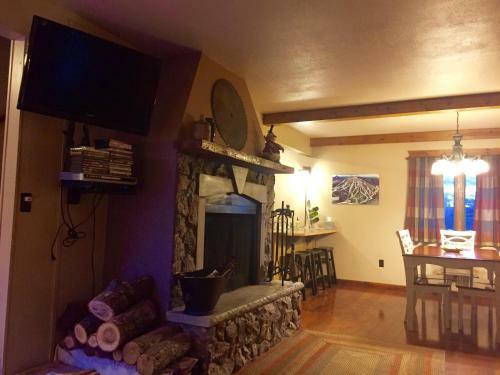 Pinecone Cabin