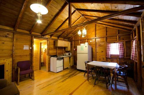 Stagestop Cabin
