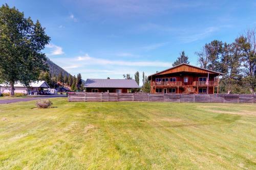 Sk�l Haus Unit B