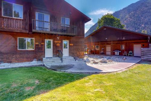 Sk�l Haus Unit B