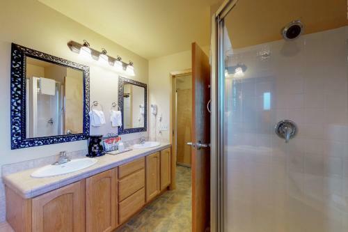 Apartamento Aspen Suites 505 & 506: Downtown Duo