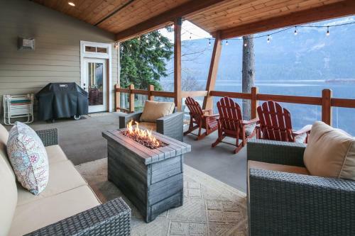 Lazy Bear Lodge