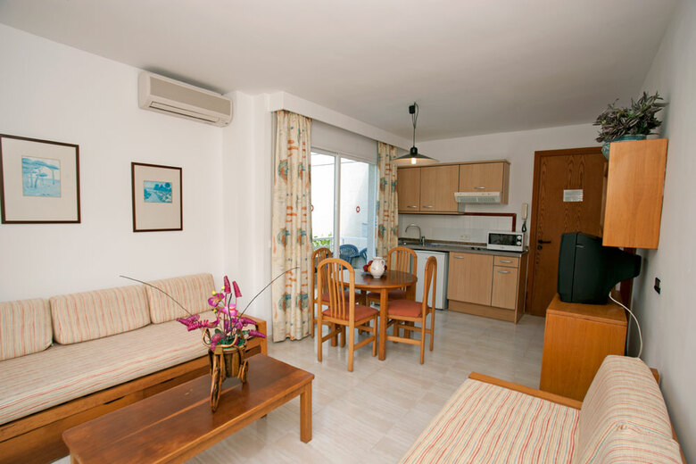 Cabot Las Velas Apartments