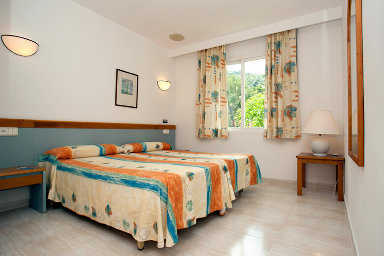 Cabot Las Velas Apartments