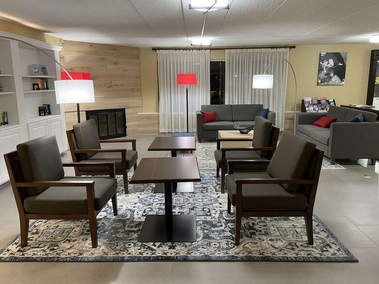 Lincoln Heights Hotel � Lincoln Airport