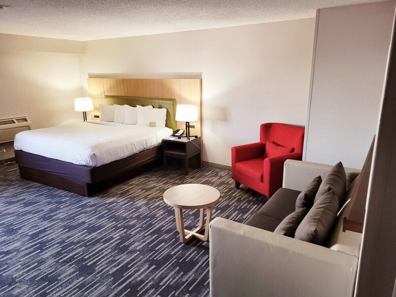 Lincoln Heights Hotel � Lincoln Airport