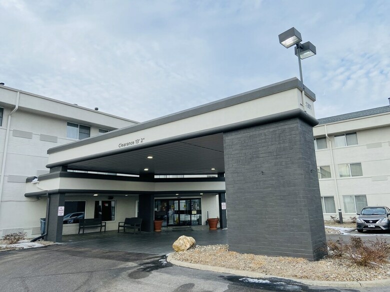 Lincoln Heights Hotel � Lincoln Airport