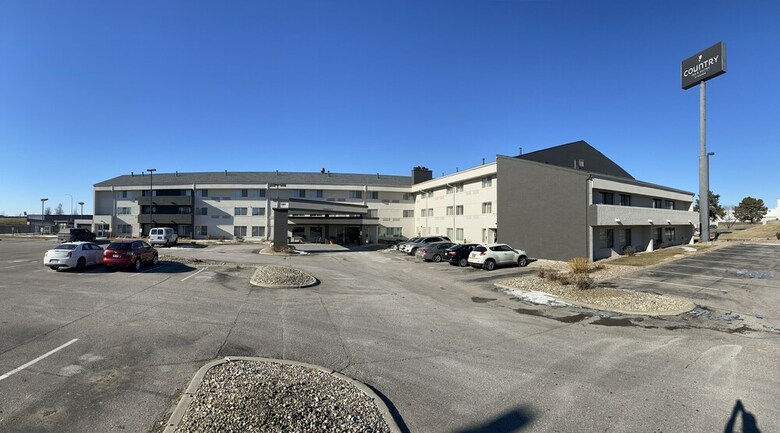 Lincoln Heights Hotel � Lincoln Airport