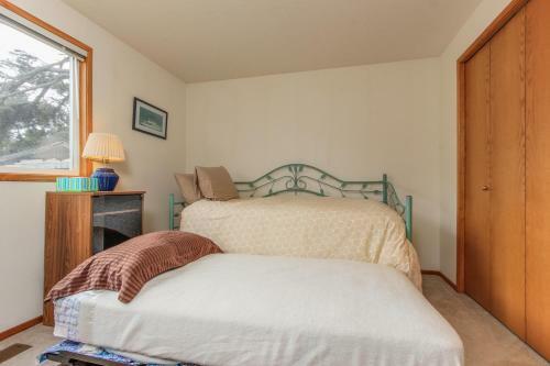 Captain Bill's Beachhouse