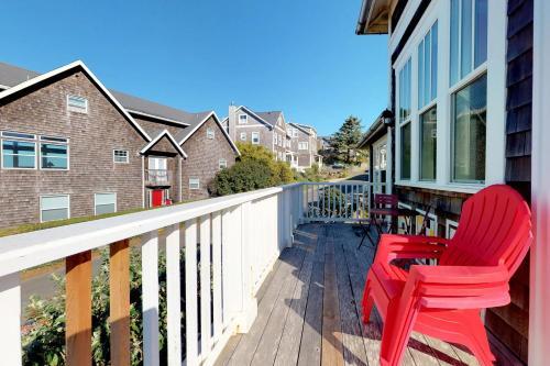 The Warren At Olivia Beach