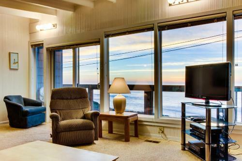 Anchor Court Views