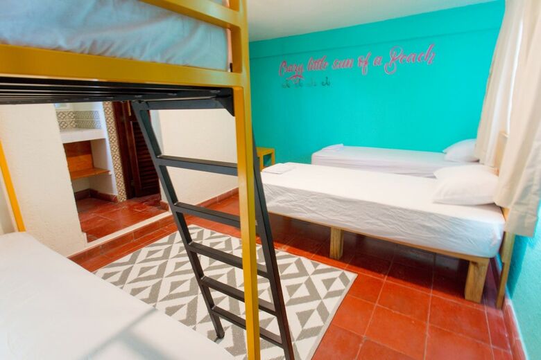 Hotel Selina Canc�n Downtown