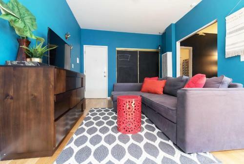 Silverlake Sunset Studio Apartment 7.47
