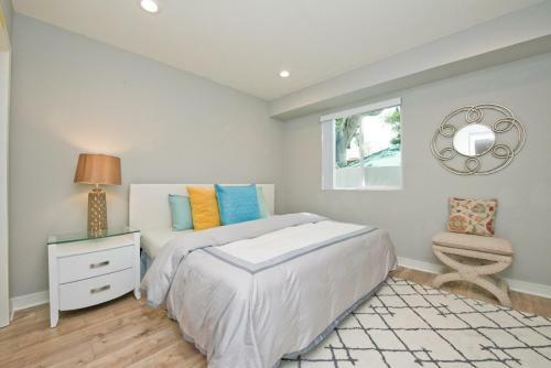Charming Hollywood Home