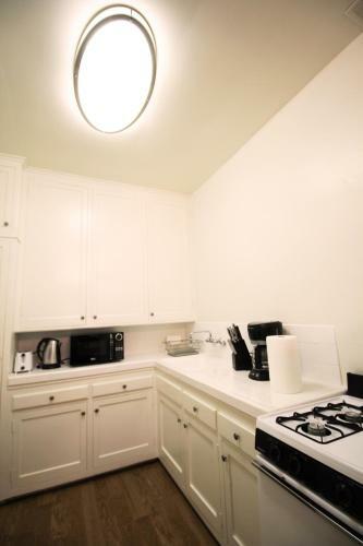 Tiverton Apartment