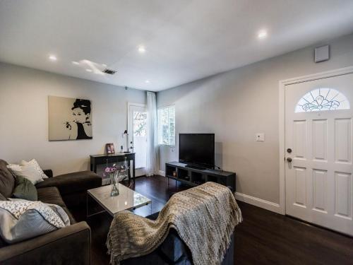 Irvine Apartment 09