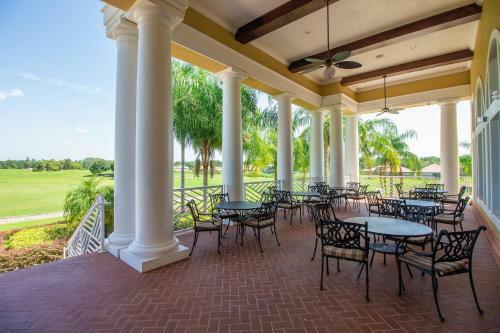 Villa Crofton Springs